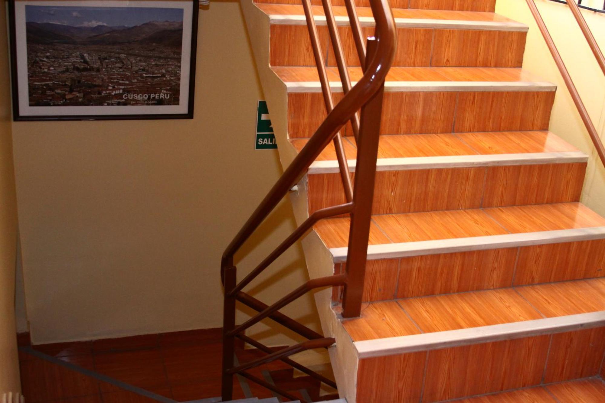 Hostal Lucerito Куско Экстерьер фото